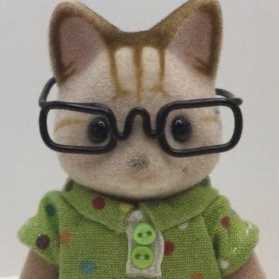character-pin2